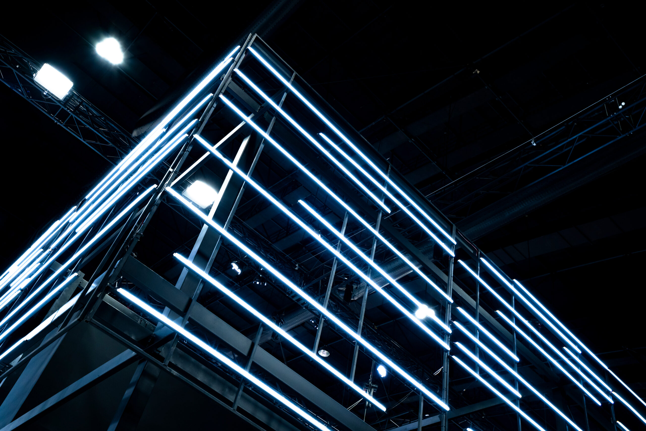Aplicações: para que serve um projetor LED industrial?